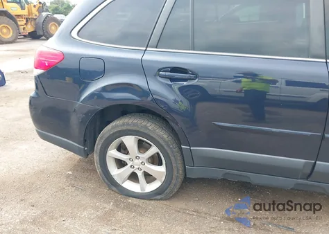 2013 Subaru Outback 2.5I Limited z USA, uszkodzony, nr VIN 4S4BRCPC3D3206526